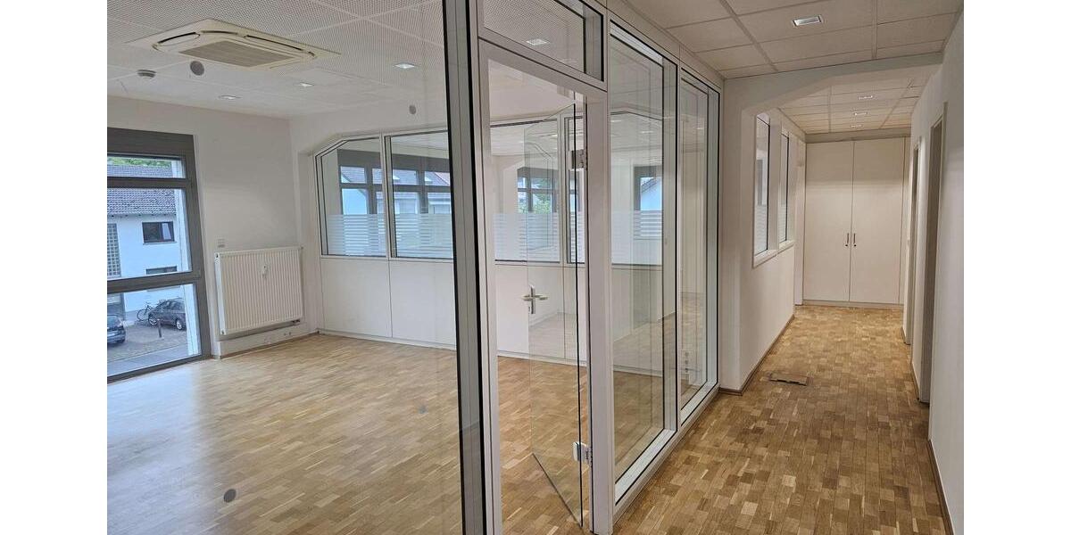 Attraktive Büro- und Praxisräume im Burgstraßen-Carré zimmer