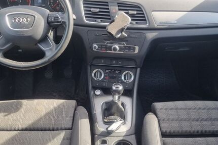 Audi Q3 78.000 km 15.990 &euro; Ludwigshafen am Rhein 67059
