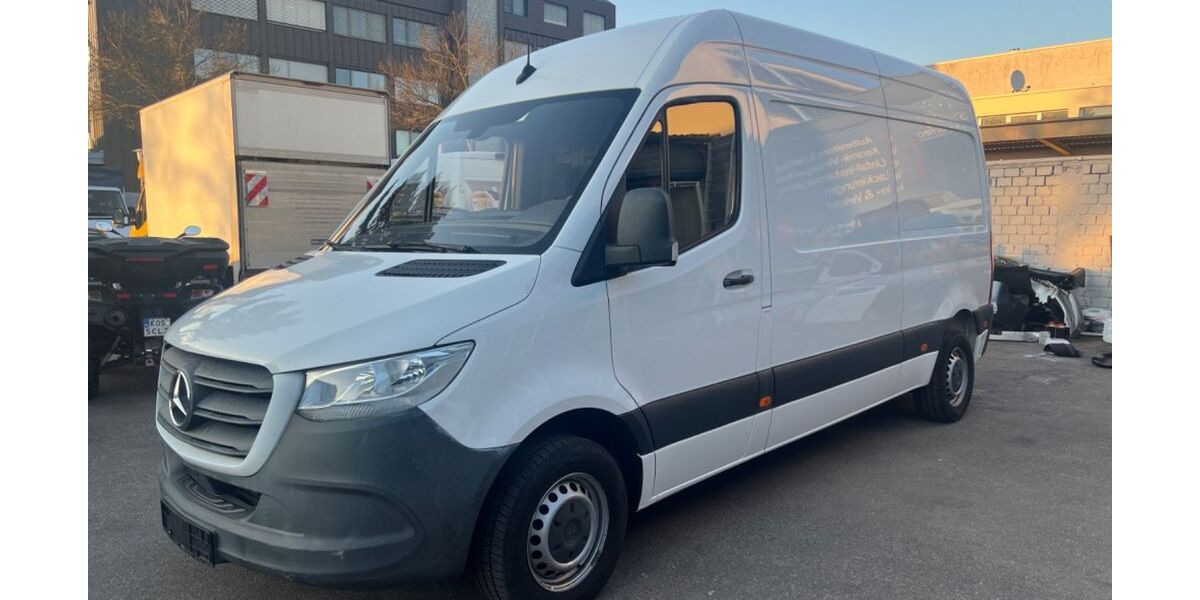 Mercedes-Benz Sprinter 71.000 km 19.650 &euro; Mannheim 68169