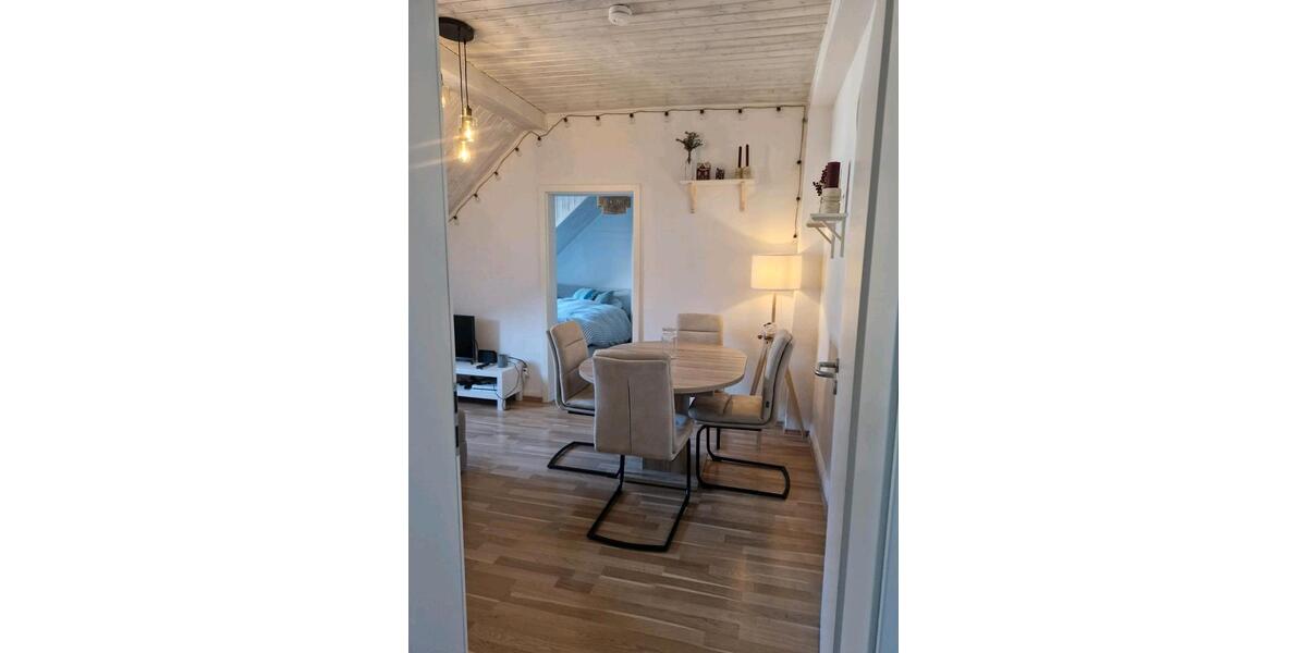 Dachgeschoßwohnung Mannheim Herzogenried - 2 Zimmer, 45 m&sup2;, 960&euro; | Angebot:26231222