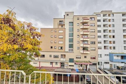 Moderne 2-Zimmer Wohnung mit Balkon & Aufzug zimmer