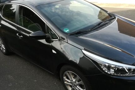 Kia ceed / Ceed 93.000 km 9.390 € Deidesheim 67146