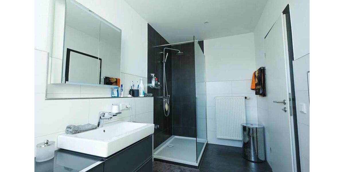 Dachgeschoßwohnung Mörlenbach - 3 Zimmer, 110 m&sup2;, 1.050&euro; | Angebot:26198787