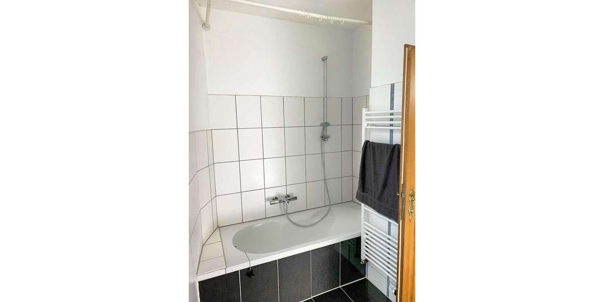8 FH in zentraler Lage MA-Rheinau`s mit Renditeerweiterungs Potential - Mehrfamilienhaus, Wohnhaus Mannheim Rheinau | Angebot:26758486