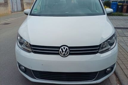 VW Touran 209.000 km 6.000 &euro; Worms 67551