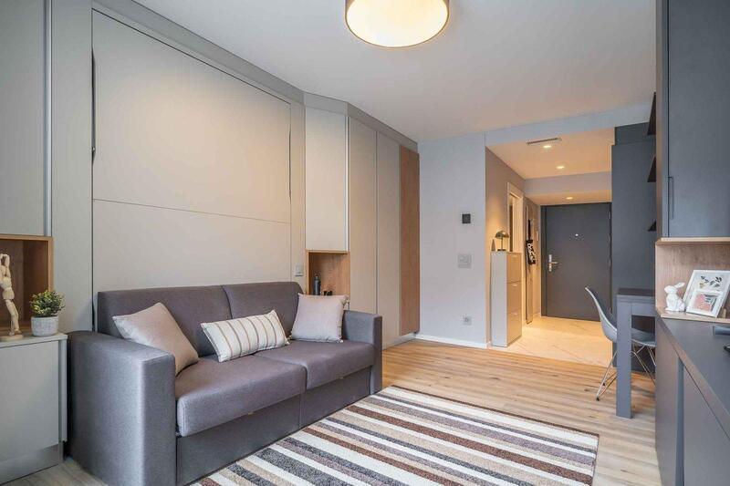 Wohnung, Ruhig 2 Zimmer Balkon Einbauküche zimmer