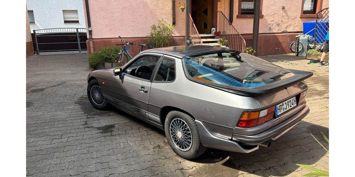 Porsche 924 61.000 km 8.495 &euro; Viernheim 68519