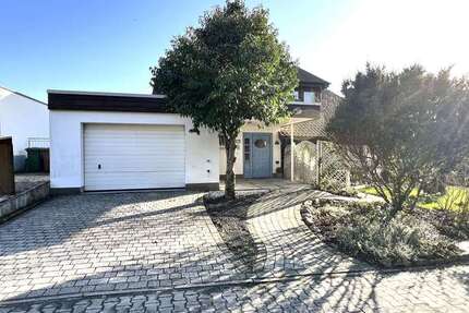 Haus Wiesloch - 8 Zimmer, 244 m&sup2;, 699.000&euro; | Angebot:26570744