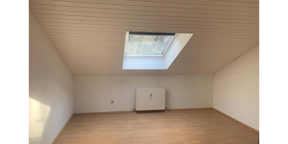 3 WG-Zimmer in 4 Zimmer-Wohnung für befristet bis 30.06.20 4 zimmer