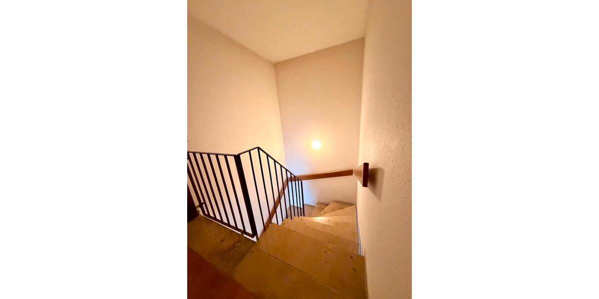 Reihenhaus Mannheim - 4.5 Zimmer, 144 m&sup2;, 2.000&euro; | Angebot:25606993