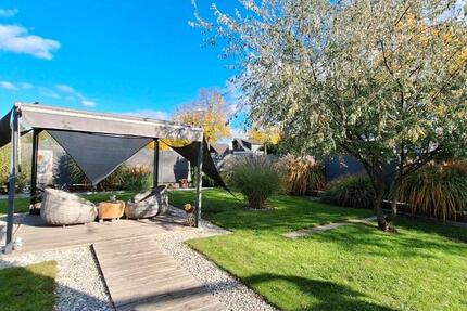 Haus Biblis - 7 Zimmer, 240 m&sup2;, 680.000&euro; | Angebot:24731973