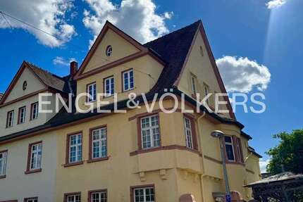 Haus Speyer - 9 Zimmer, 250 m&sup2;, 2.800&euro; | Angebot:24888389