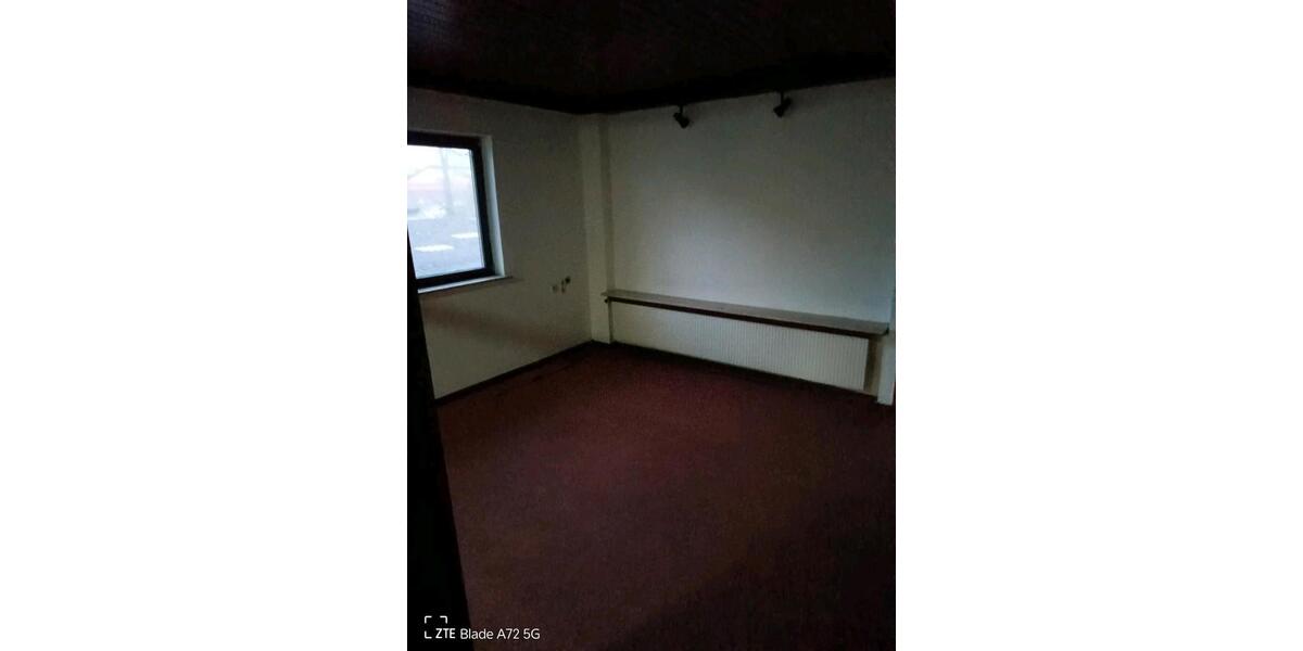 Etagenwohnung Gernsheim - 3 Zimmer, 100 m&sup2;, 1.380&euro; | Angebot:25994568