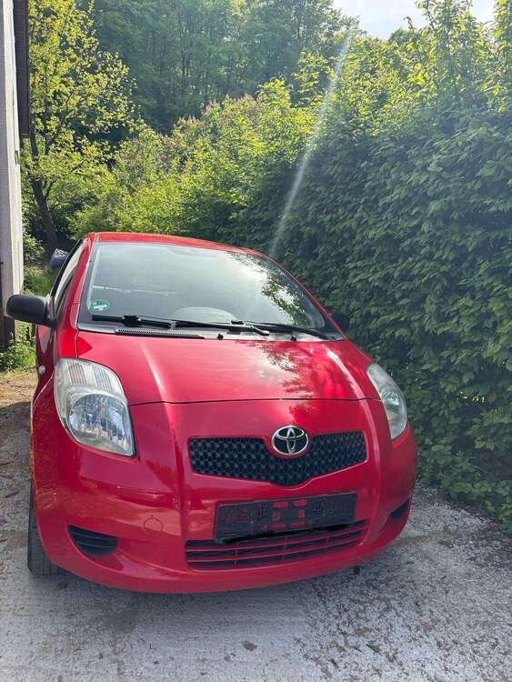 Yaris