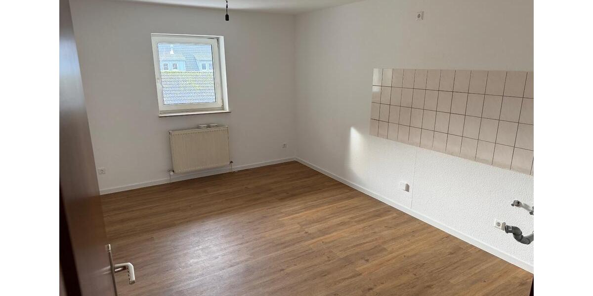 Renovierte 2 ZKB-Wohnung mit Süd-Balkon - WG tauglich 1 zimmer
