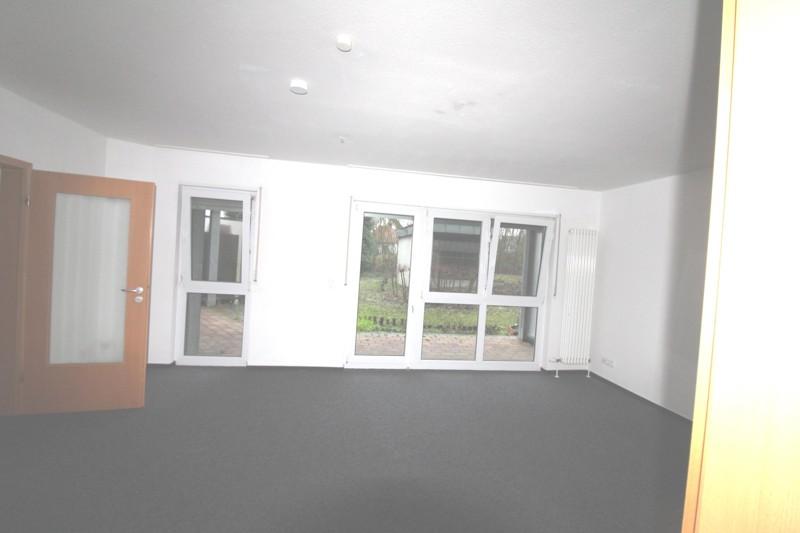 Erdgeschoßwohnung Viernheim - 4 Zimmer, 147 m&sup2;, 1.622&euro; | Angebot:24407457