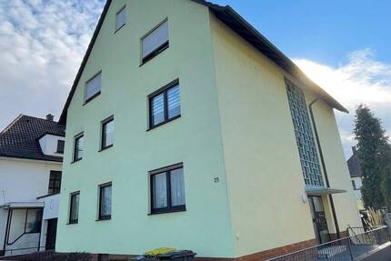 Solides Mehrfamilienhaus mit Ausbaupotenzial in Mannheim-Seckenheim 9 zimmer