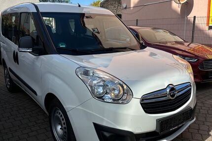 Opel Combo Life 109.000 km 10.100 &euro; Worms 67547