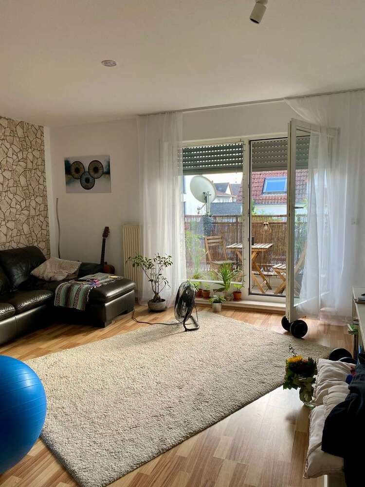 Wohnung zum Kaufen in Viernheim 185.000 € 53.44 m²