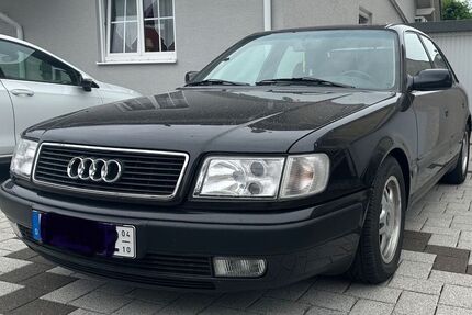 Audi 100