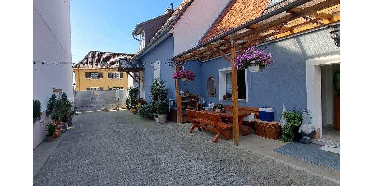 Gewerbeobjekt Maxdorf - 7 Zimmer, 296 m&sup2;, 769.000&euro; | Angebot:22498344