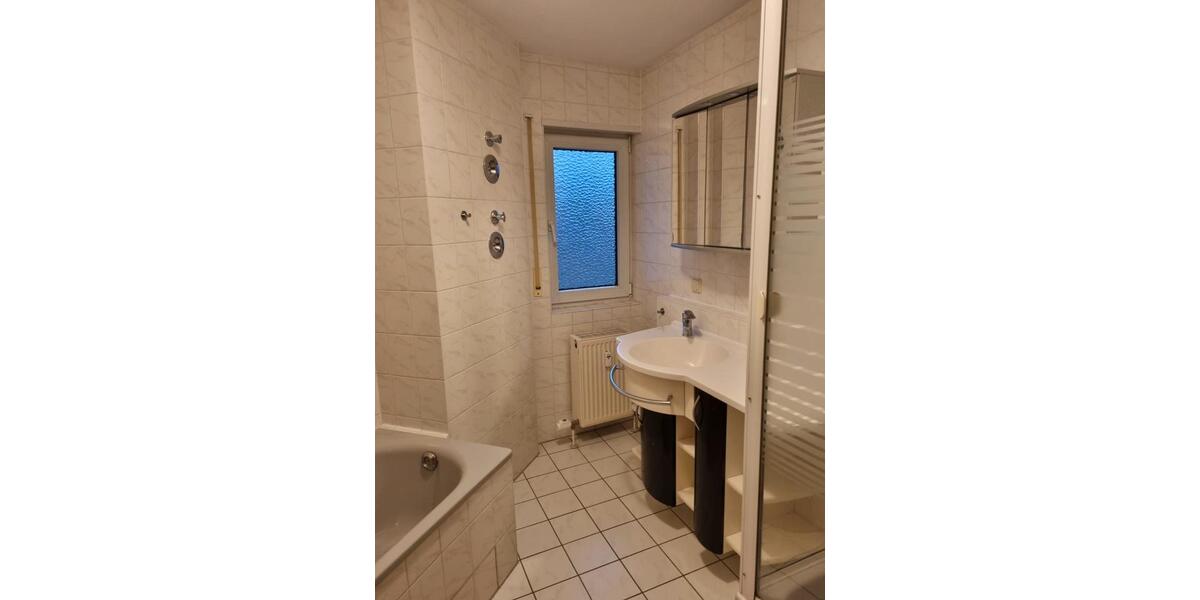 Etagenwohnung Laudenbach - 3 Zimmer, 77 m&sup2;, 280.000&euro; | Angebot:26162944