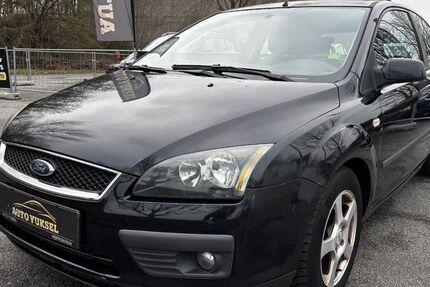 Ford Focus 193.000 km 2.490 &euro; Heppenheim 64646