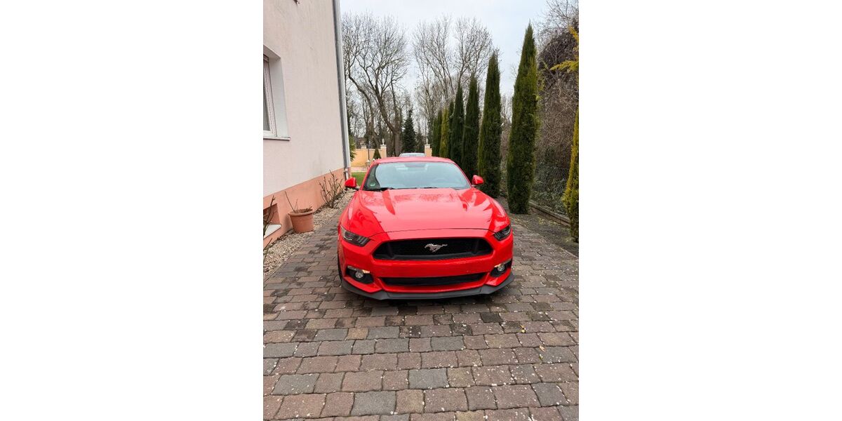 Ford Mustang 12.895 km 68.000 &euro; Obrigheim(Pfalz) 67283