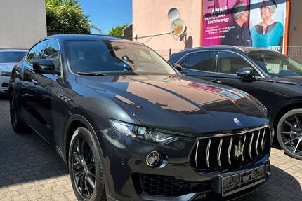 Maserati Levante 68.000 km 36.900 &euro; Worms 67547