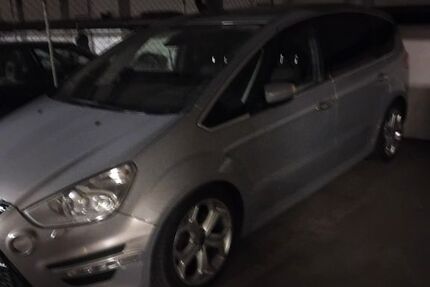 Ford S-Max 232.009 km 8.250 &euro; Heidelberg 69121