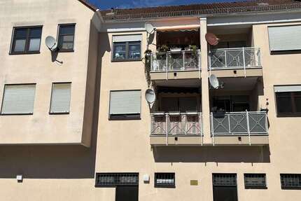 Wohnung zum Kaufen in Lampertheim 180.000 € 72 m²