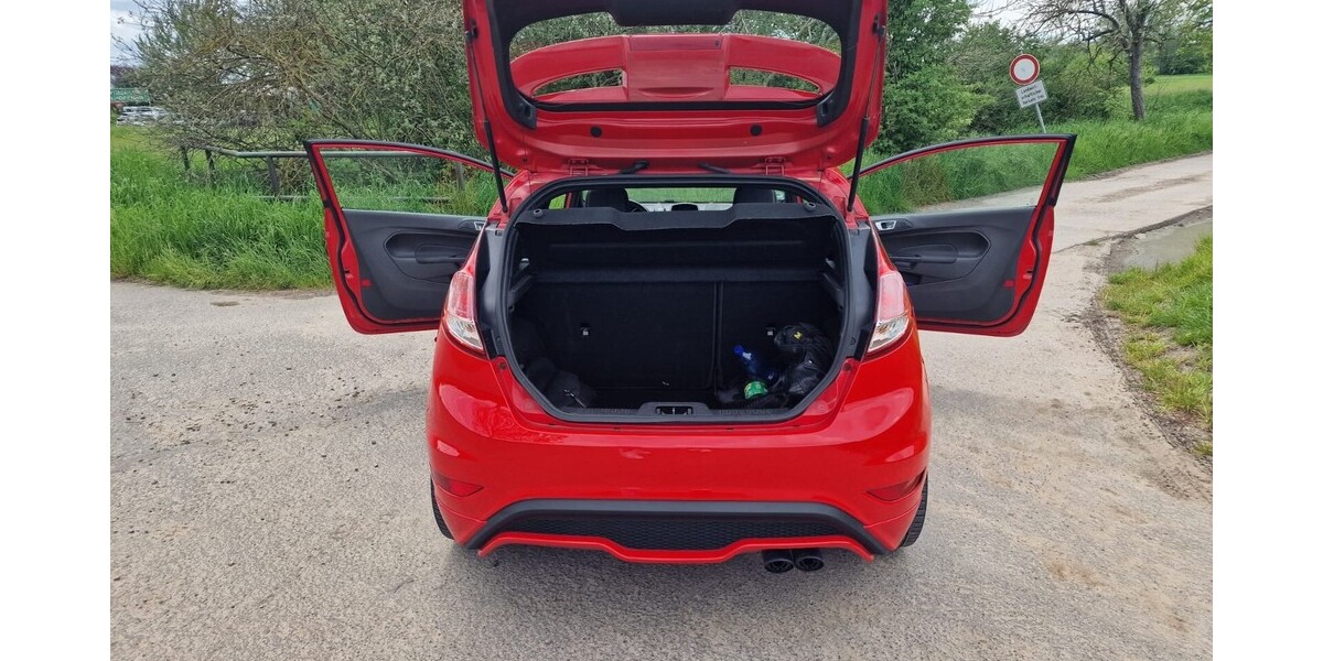 Ford Fiesta st 117.500 km 11.700 &euro; Osthofen 67574