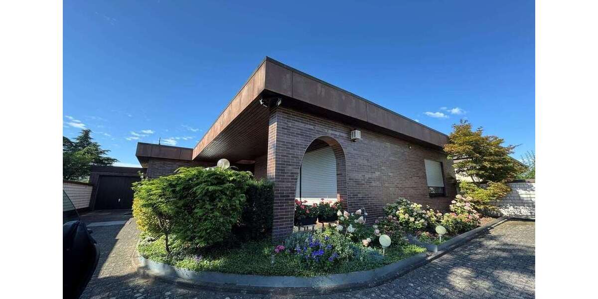 Einfamilienhaus Mannheim Rheinau - 5.5 Zimmer, 183 m&sup2;, 698.000&euro; | Angebot:25311579