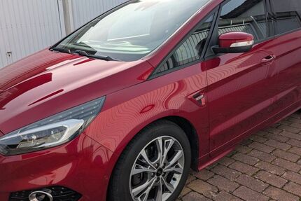 Ford S-Max 97.000 km 19.999 &euro; Altrip 67122
