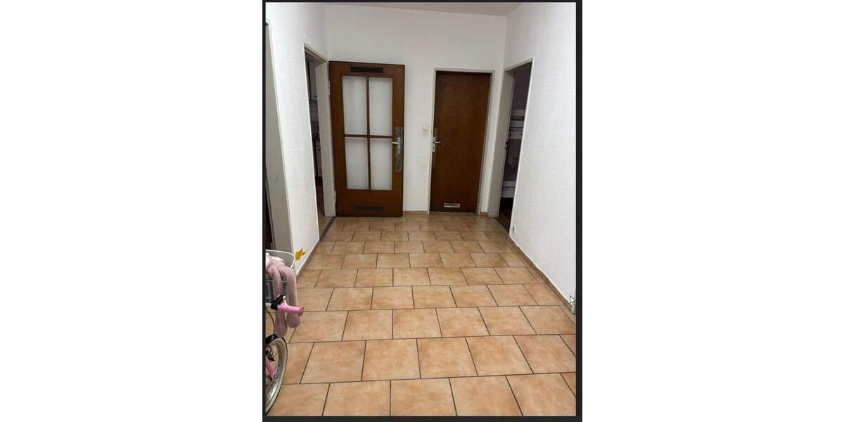 Etagenwohnung Ludwigshafen am Rhein Mitte - 3 Zimmer, 68 m&sup2;, 810&euro; | Angebot:25390827