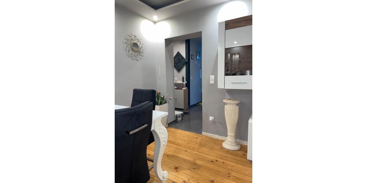Etagenwohnung Mannheim Innenstadt - 3 Zimmer, 75 m&sup2;, 230.000&euro; | Angebot:26921944