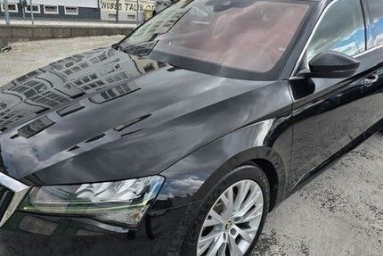 Skoda Superb 191.000 km 16.500 &euro; Mannheim 68159