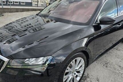 Skoda Superb 191.000 km 16.690 &euro; Mannheim 68159