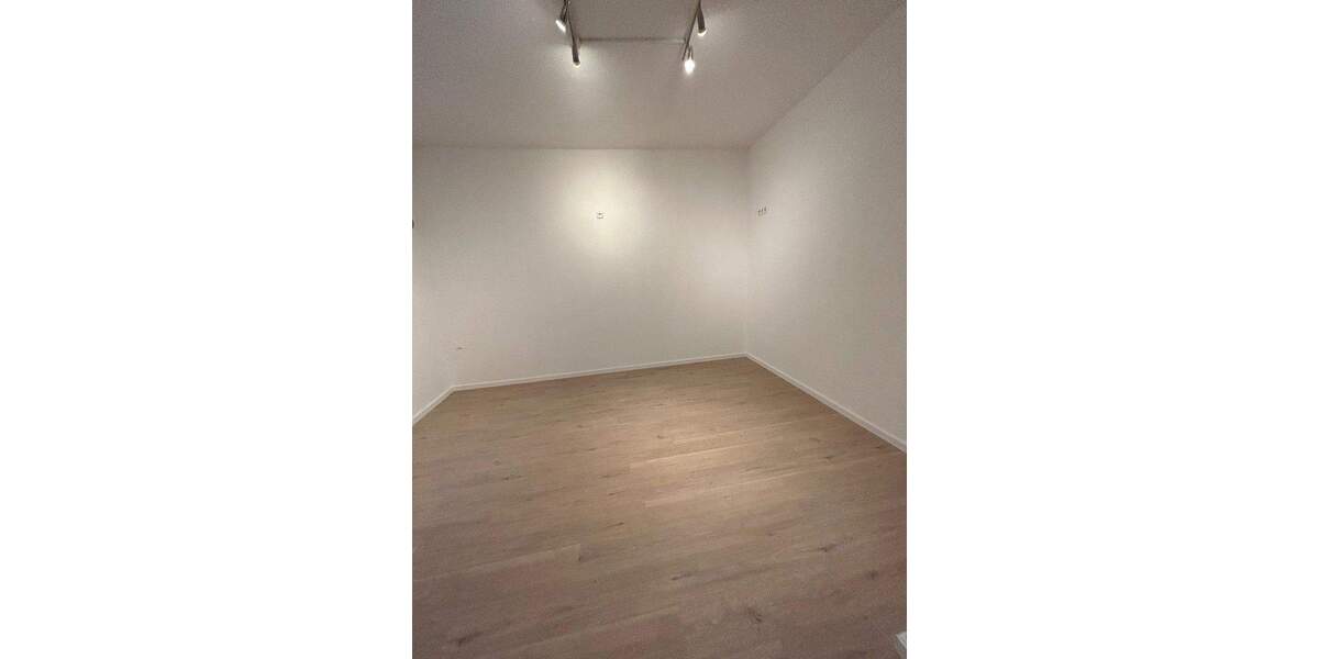 Exklusives Einfamilienhaus in Worms mit großzügiger Terrasse, EBK, Kamin und KLIMA - PROVISIONSREI 5 zimmer