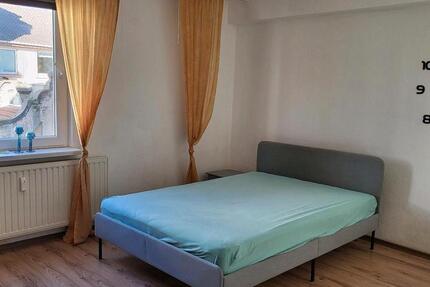 Ein Zimmer in Frauen WG für ein Mädchen Nähe Hbf zimmer