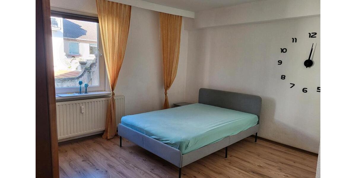 Ein Zimmer in Frauen WG für ein Mädchen Nähe Hbf zimmer