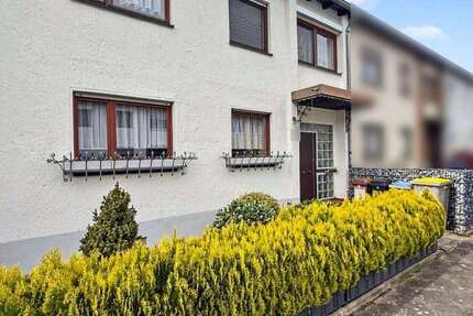 Haus Mannheim Rheinau - 6 Zimmer, 121 m&sup2;, 499.000&euro; | Angebot:26499610