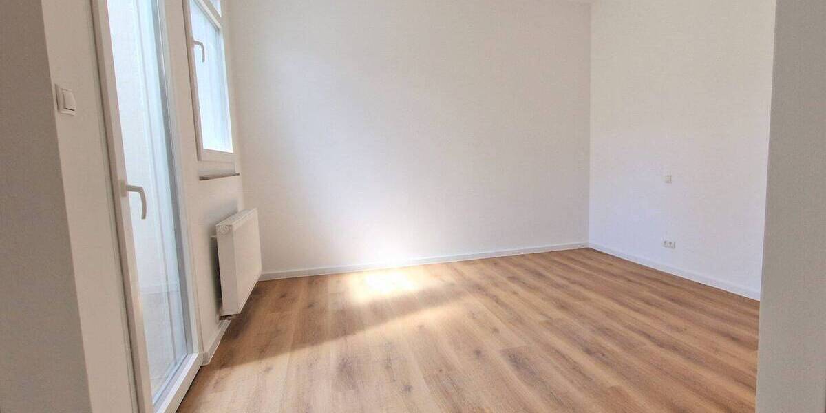 Etagenwohnung Mannheim Quadrate - 2 Zimmer, 75 m&sup2;, 1.100&euro; | Angebot:26319825