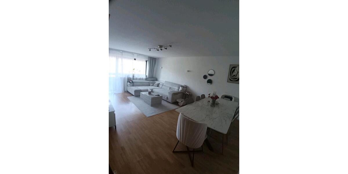 Etagenwohnung Schwetzingen - 3 Zimmer, 83 m&sup2;, 1.000&euro; | Angebot:26267593