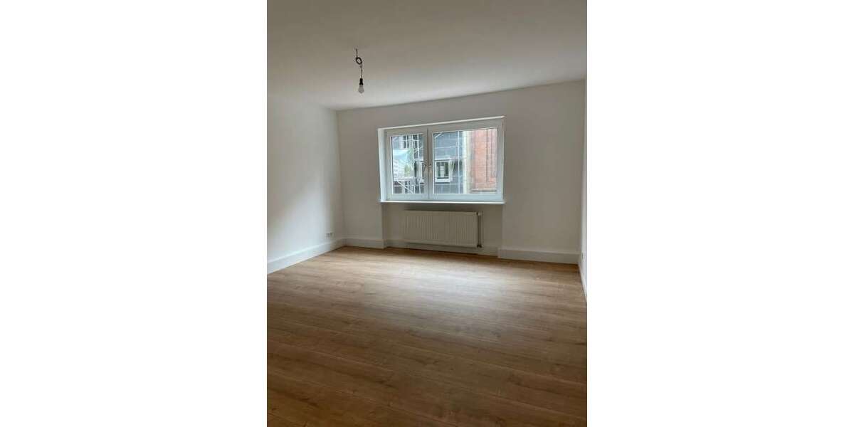 Wohnung zum Mieten in Mannheim 1.240 € 105 m² 4.5 zimmer