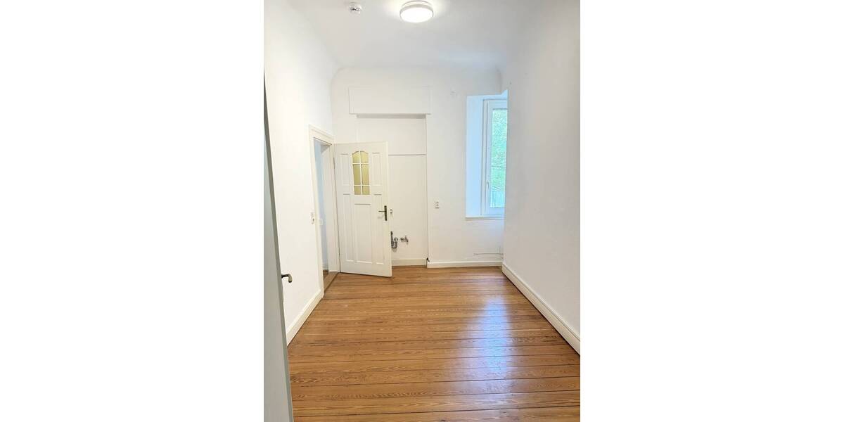 Etagenwohnung Worms Innenstadt - 5 Zimmer, 180 m&sup2;, 1.400&euro; | Angebot:26556657