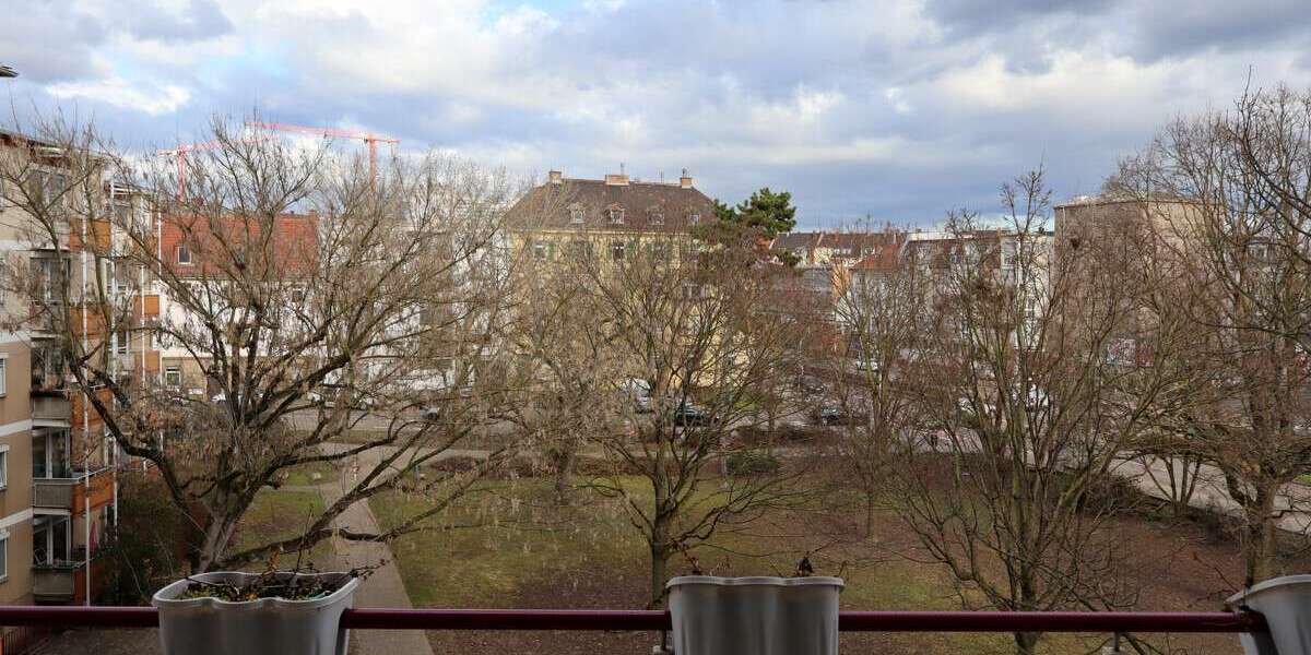 Etagenwohnung Ludwigshafen am Rhein Parkinsel - 3 Zimmer, 86 m&sup2;, 249.000&euro; | Angebot:25126944