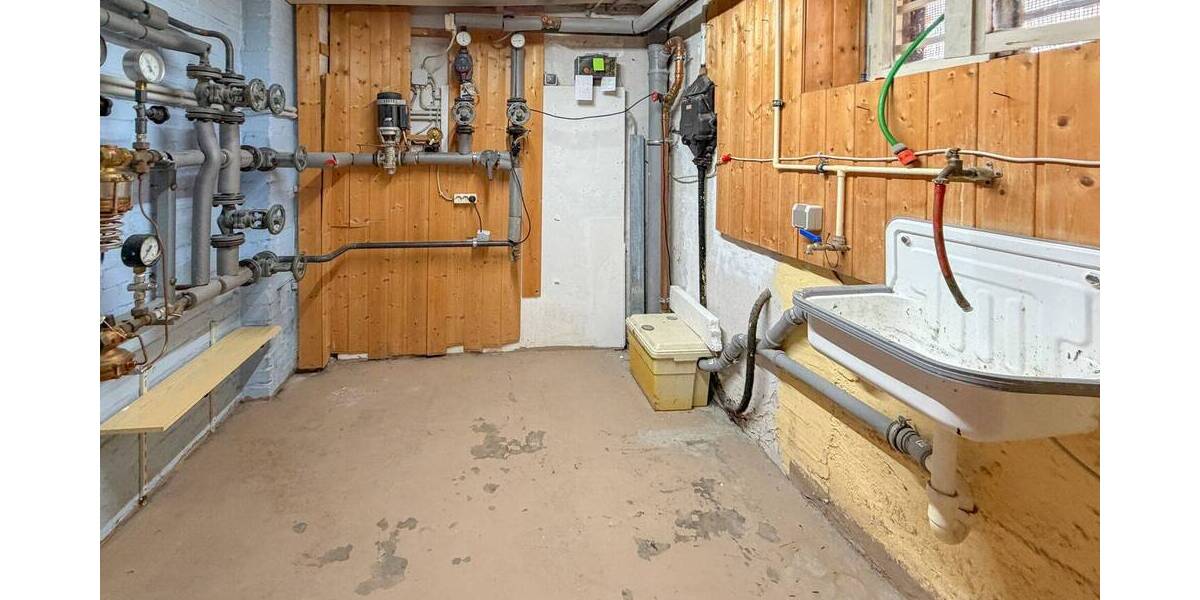 Einfamilienhaus Mannheim Neckarau - 6 Zimmer, 176 m&sup2;, 1.900&euro; | Angebot:26203550