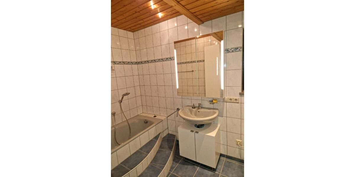 Mehrfamilienhaus, Wohnhaus Gerolsheim - 12 Zimmer, 300 m&sup2;, 600.000&euro; | Angebot:26215838