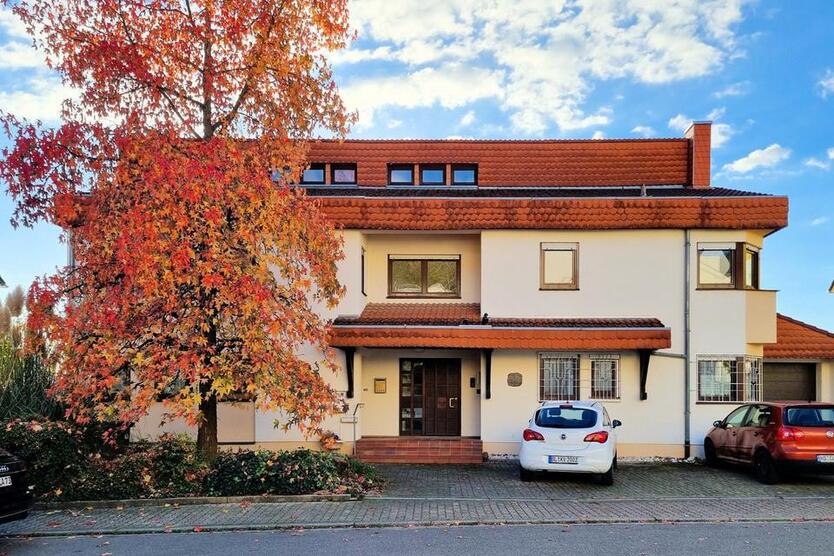 Exklusives sehr gepflegtes EFH in sehr guter Lage mit Fernblick
